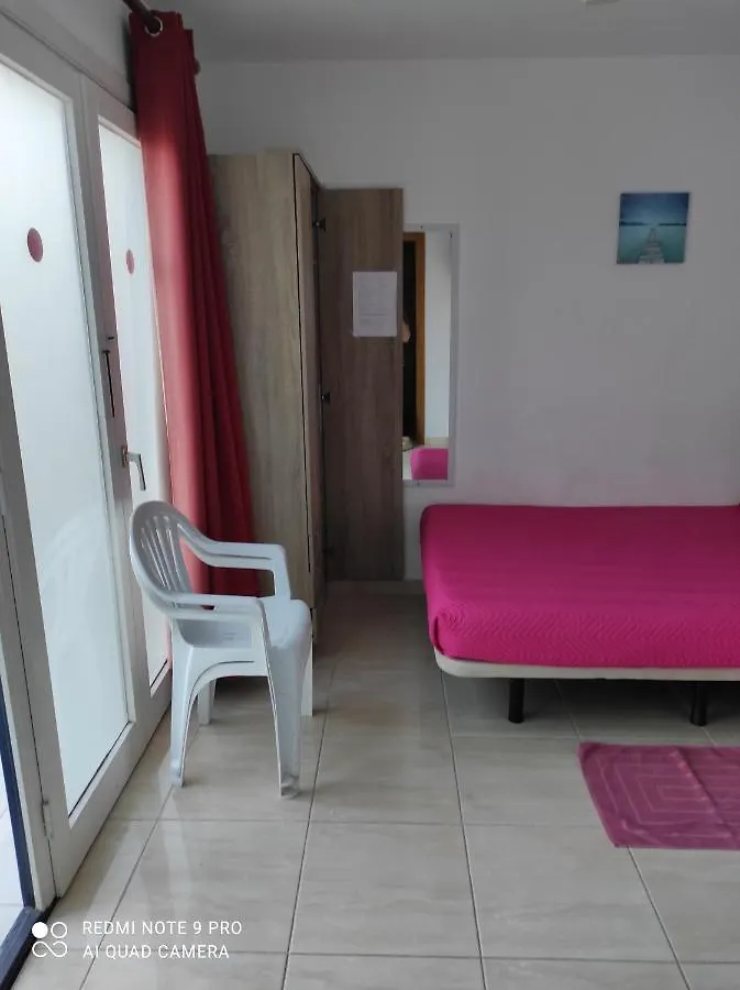 Alojamiento Playa Centro Corralejo 16 Pensión